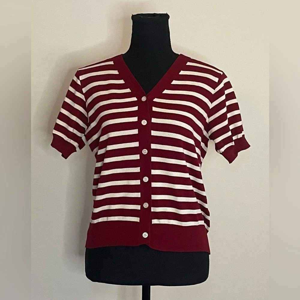 SHEIN Burgundy Striped Short Sleeve V-Neck‎ Button Front Knit Cardigan Sweater
